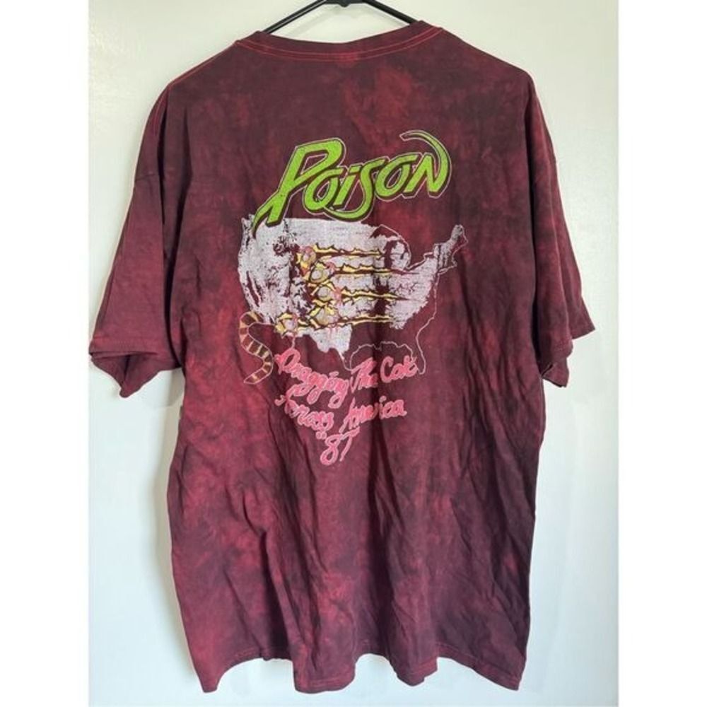 NEW POISON 2017 Tour Dragging The Cat Red Classic Rock Band TShirt sz XL Grunge - Picture 7 of 7